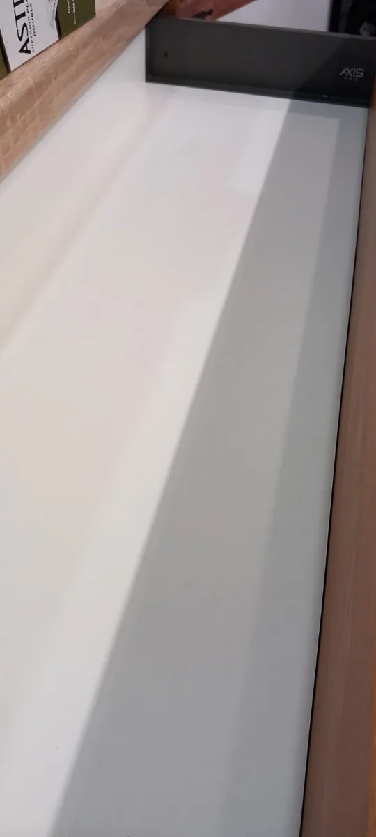 Bijela površina nakon čišćenja